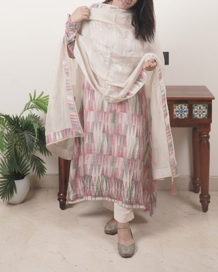 Printed Pink Cream Traditional Suit