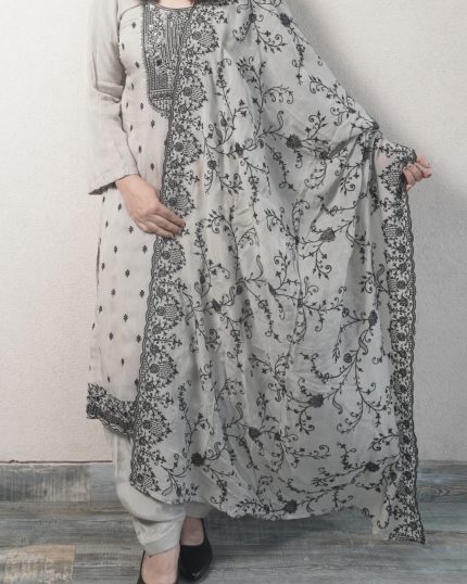 Classic Three Piece Ethnic Suit Set